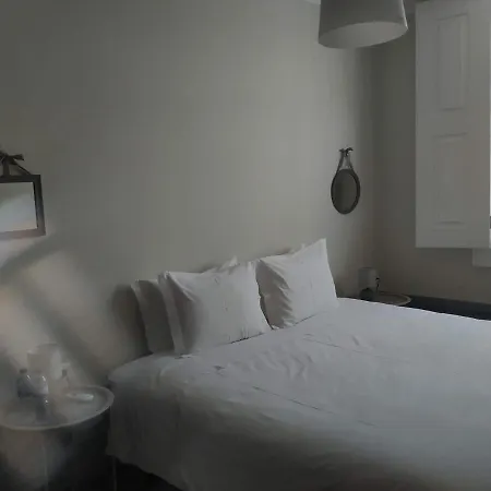 Casa Archie Bed & Breakfast 3*